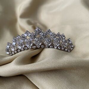 Elegant Silver Crystal Diadem  Hair Accessory